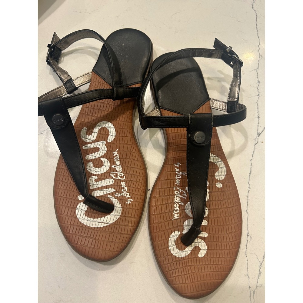 Circus by Sam Edelman Sandals Black Cayden T-Strap Ankle Buckle Flat Summer